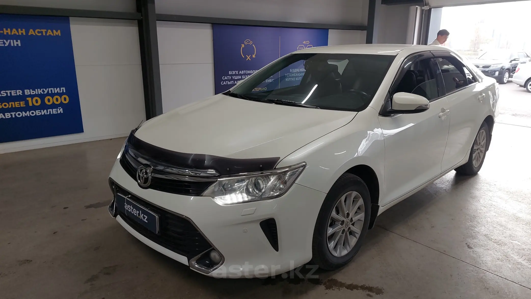 Toyota Camry 2015