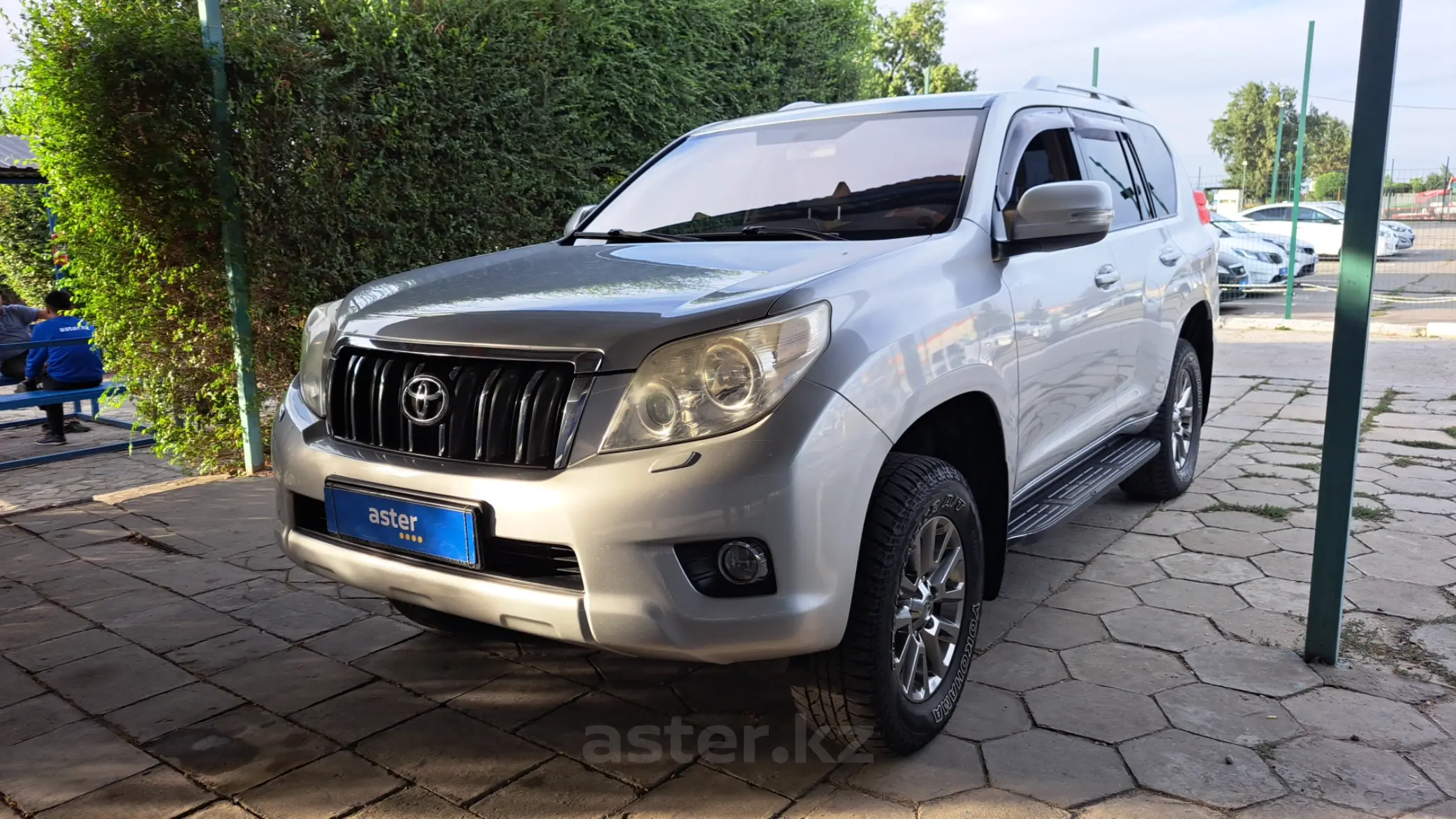 Toyota Land Cruiser Prado 2013