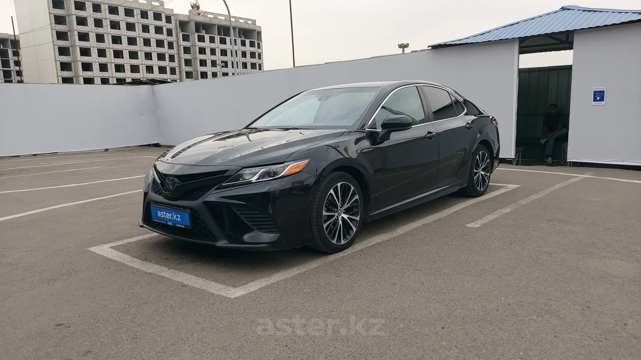 Toyota Camry 2019