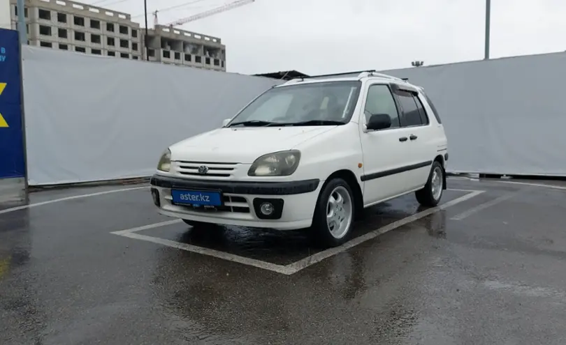 Toyota Raum 1997 года за 3 000 000 тг. в Алматы