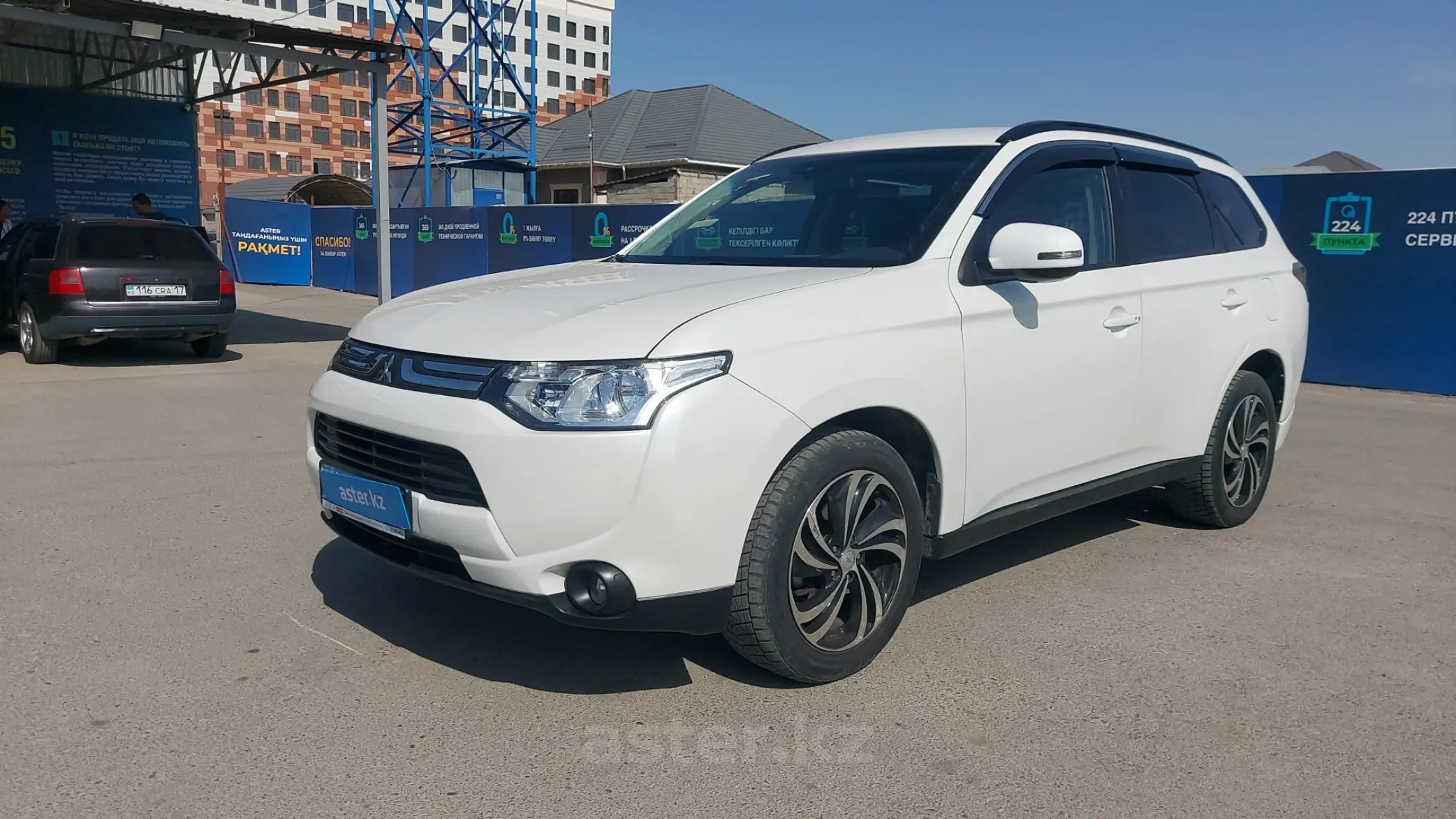 Mitsubishi Outlander 2013