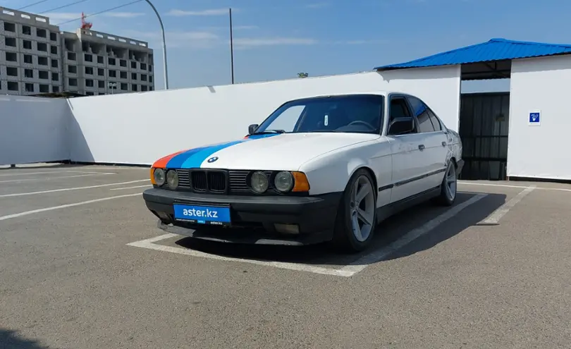 BMW 5 серии 1988 года за 1 500 000 тг. в Алматы
