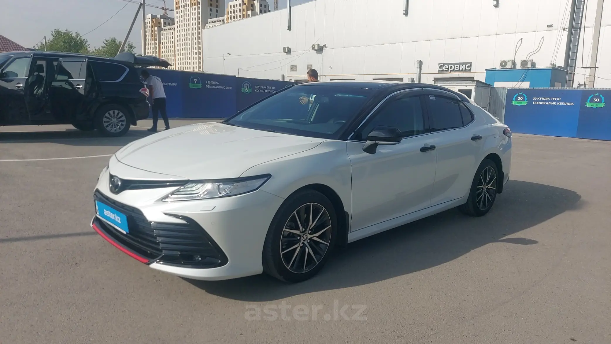 Toyota Camry 2021