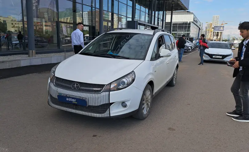 JAC J6 (Heyue RS) 2015 года за 4 400 000 тг. в Астана