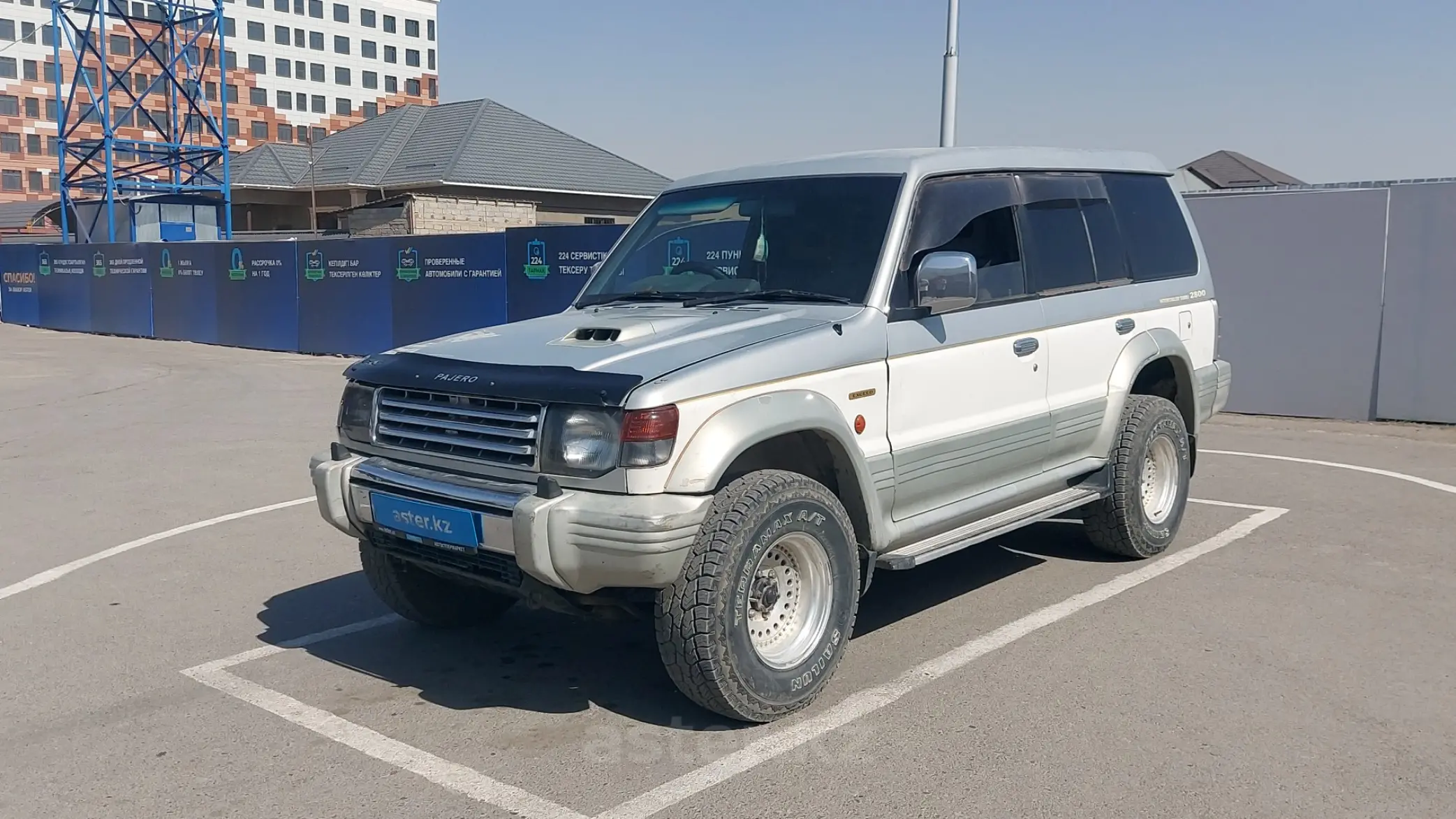 Mitsubishi Pajero 1995