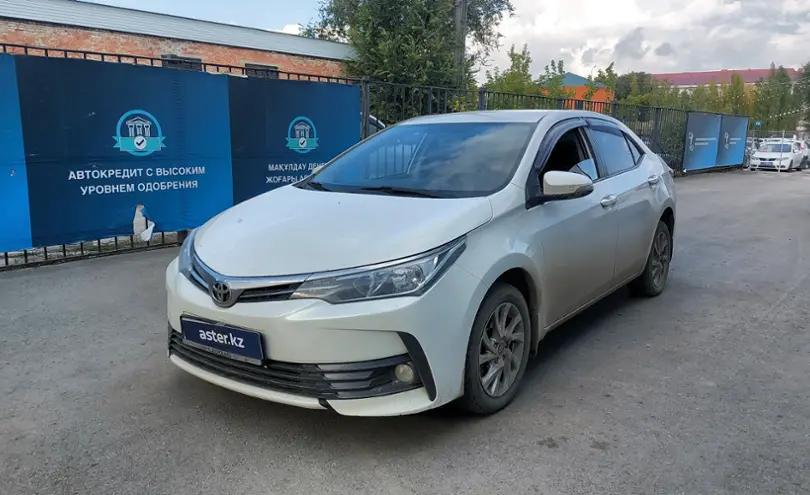 Toyota Corolla 2017 года за 9 000 000 тг. в Актобе