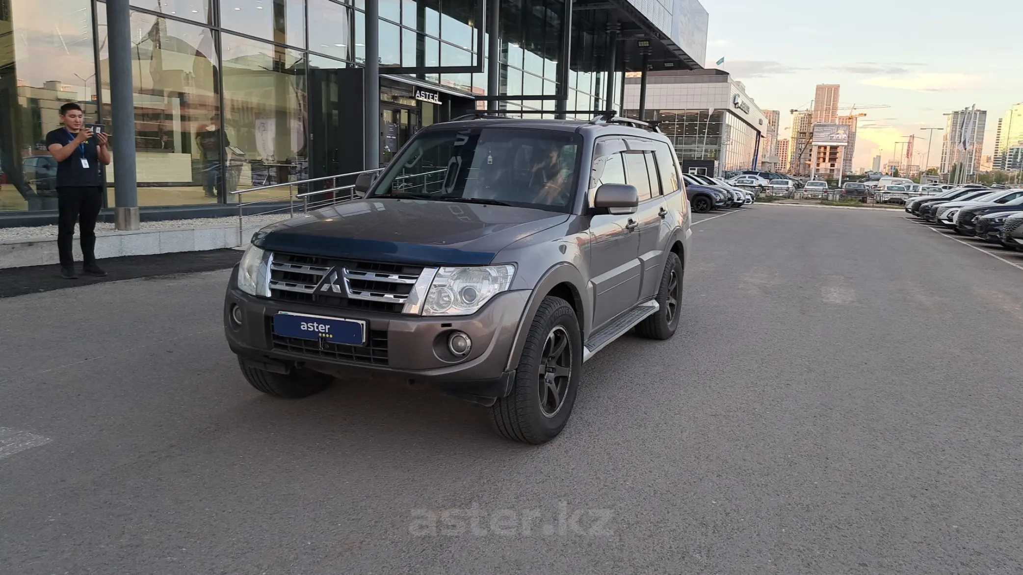 Mitsubishi Pajero 2012