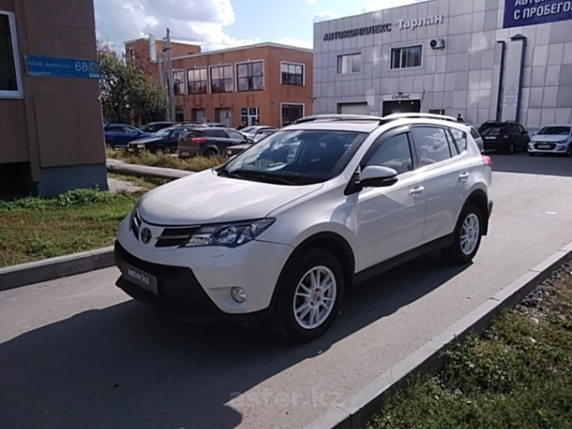 Toyota RAV4 2013