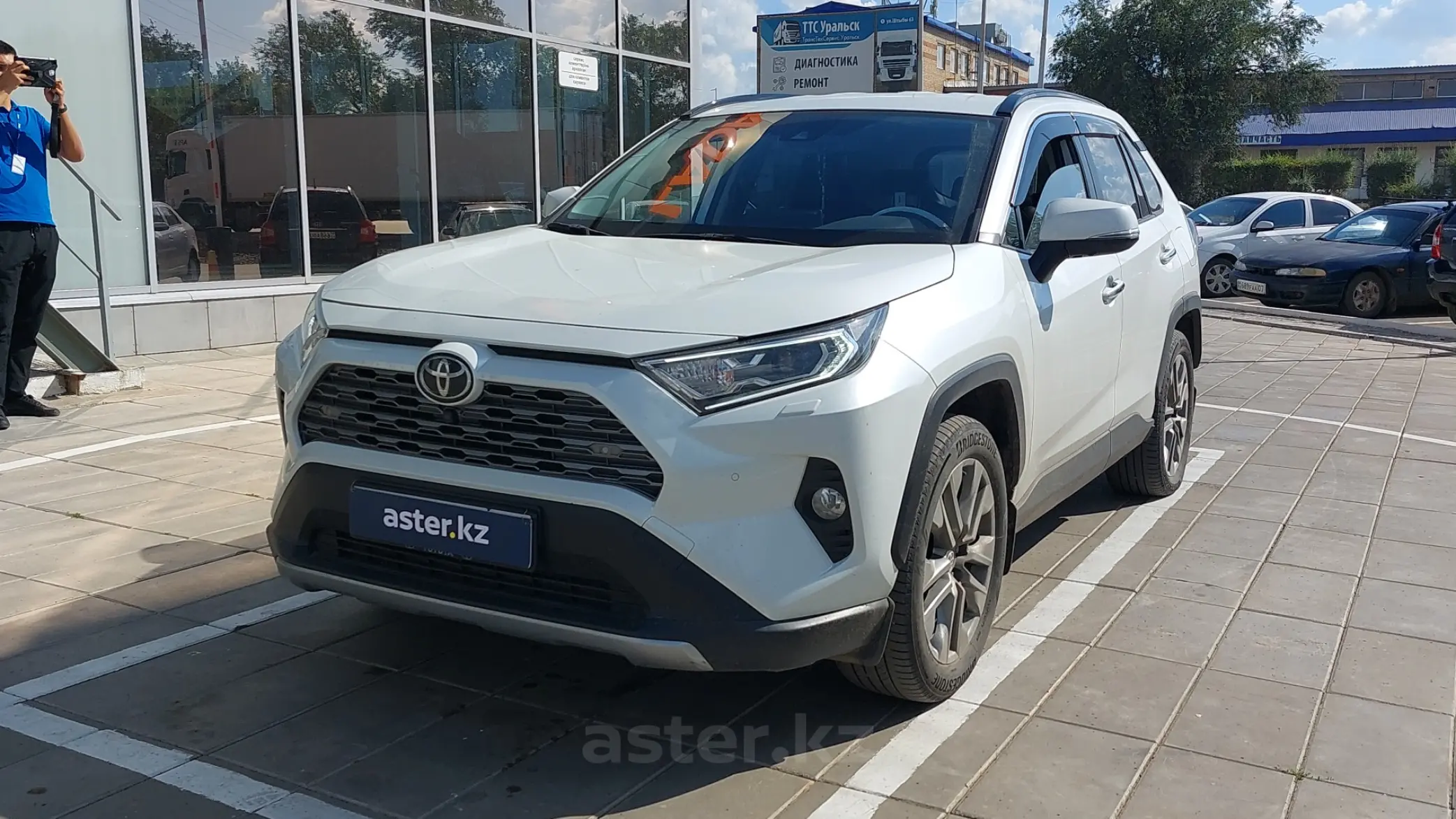 Toyota RAV4 2021