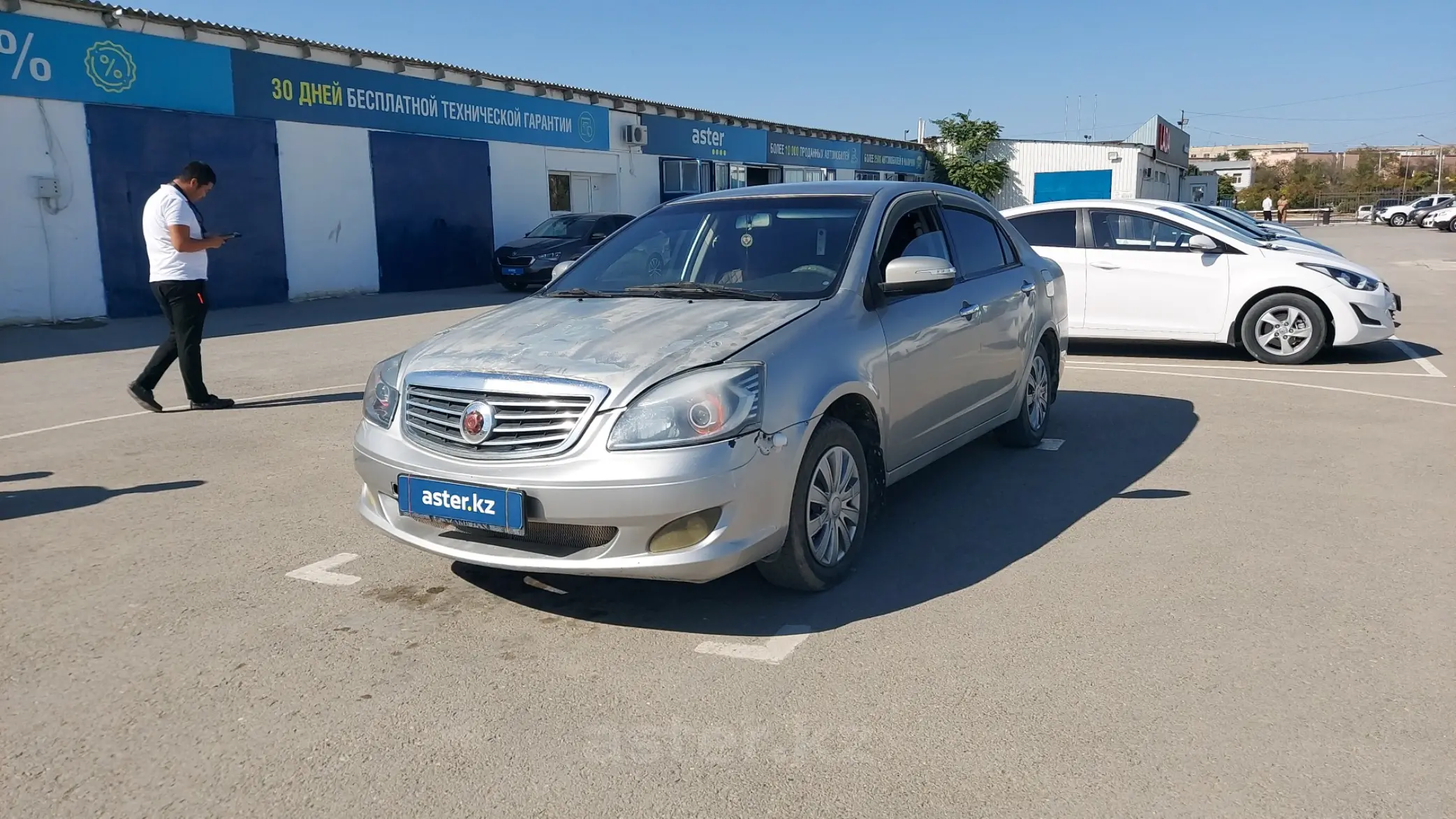 Geely SC7 2013