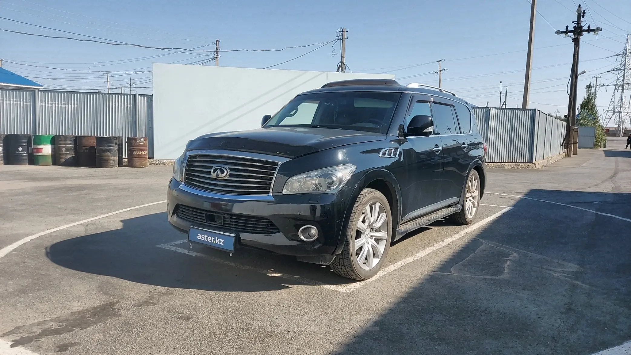 Infiniti QX56 2010