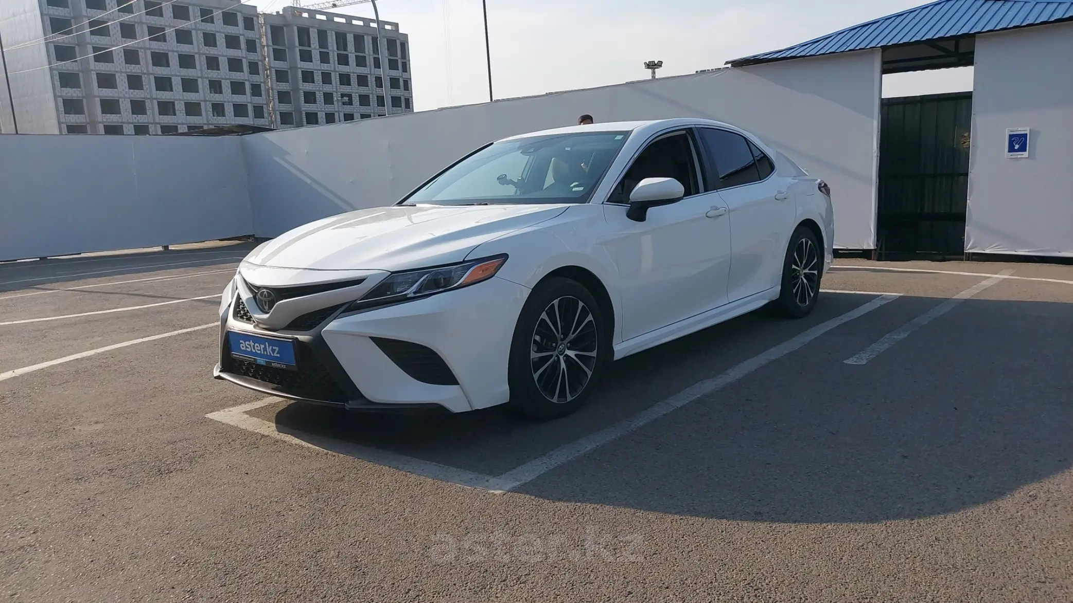 Toyota Camry 2019