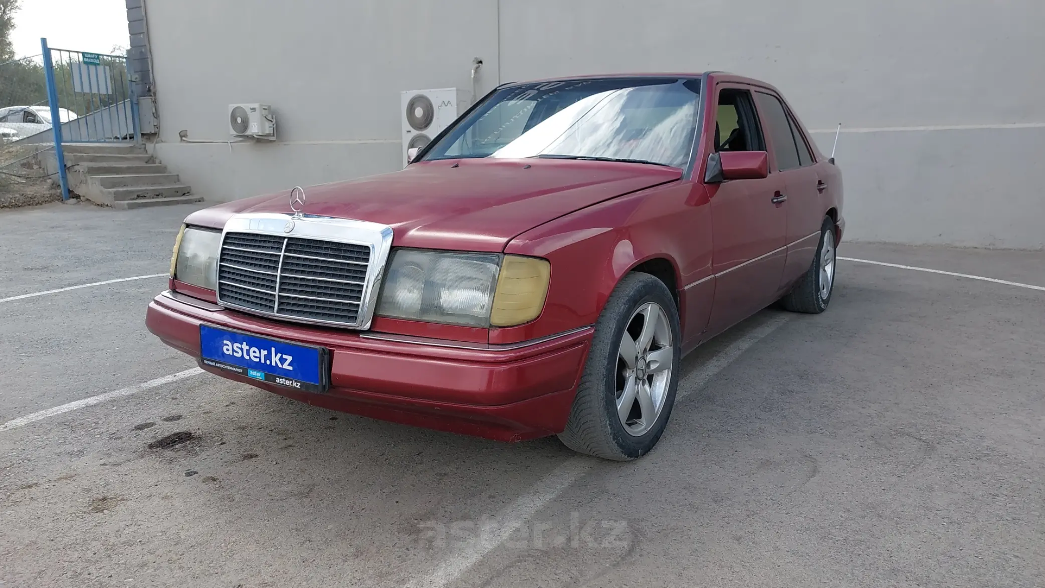 Mercedes-Benz W124 1989