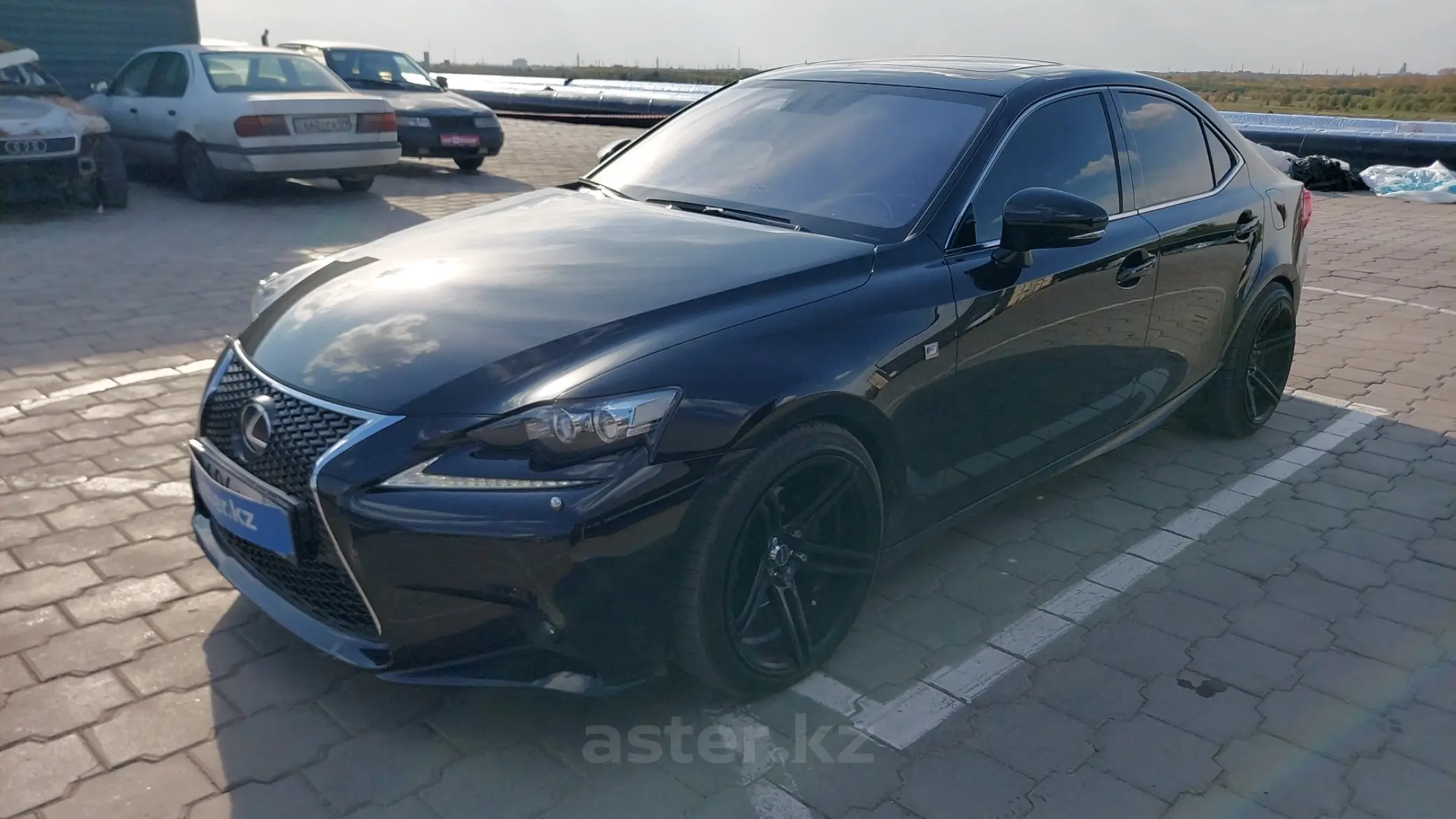 Lexus IS 2014