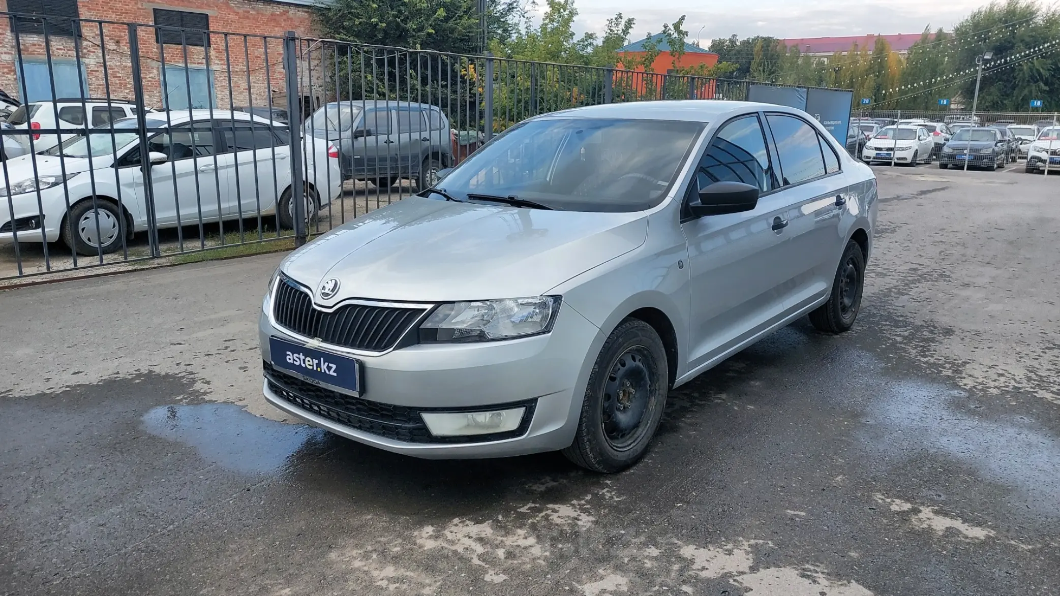 Skoda Rapid 2013