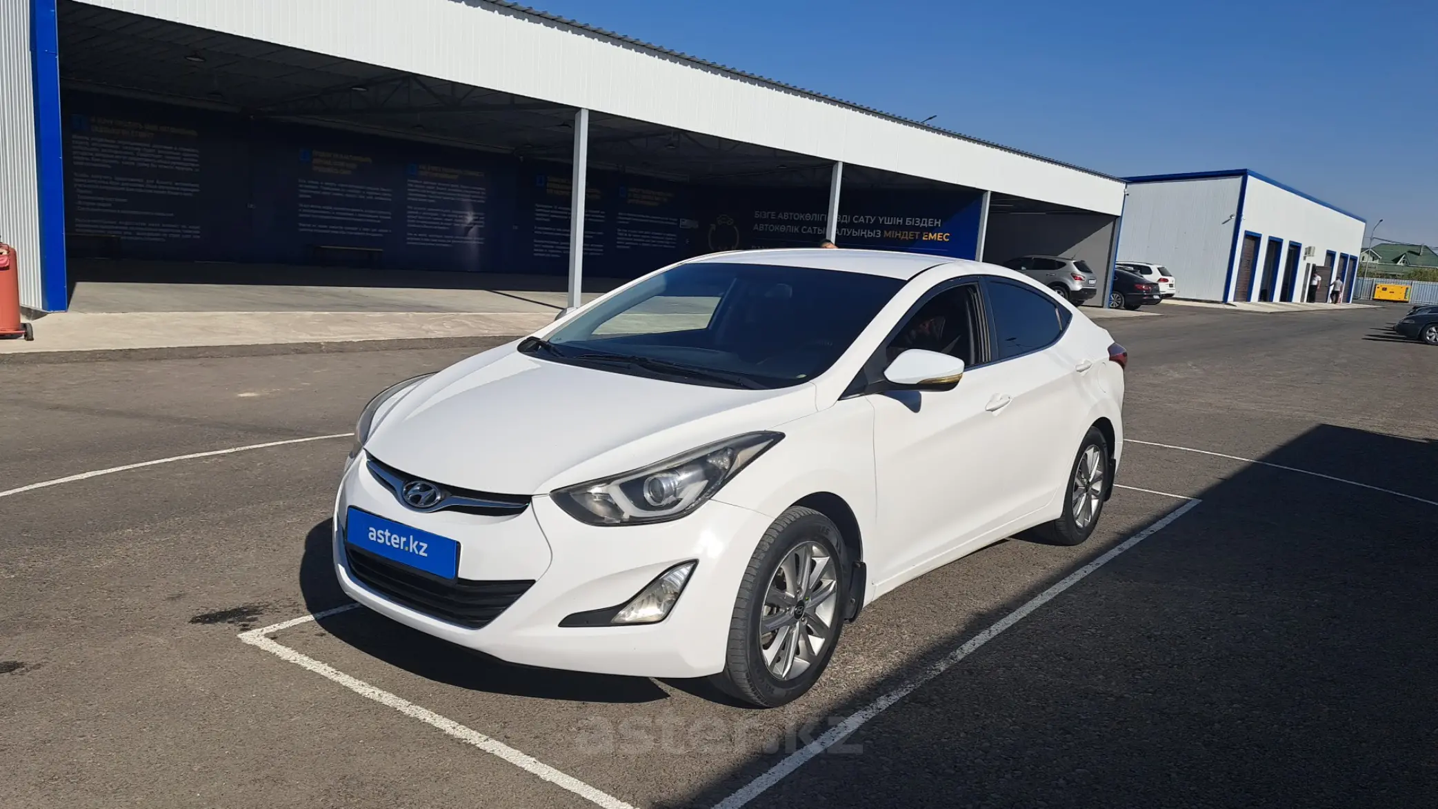 Hyundai Elantra 2013