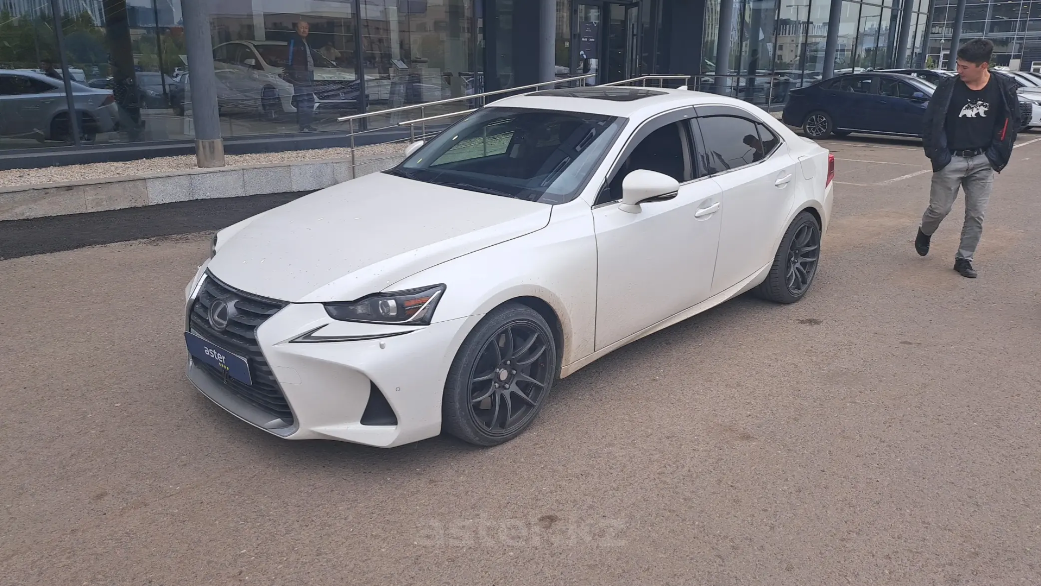 Lexus IS 2017