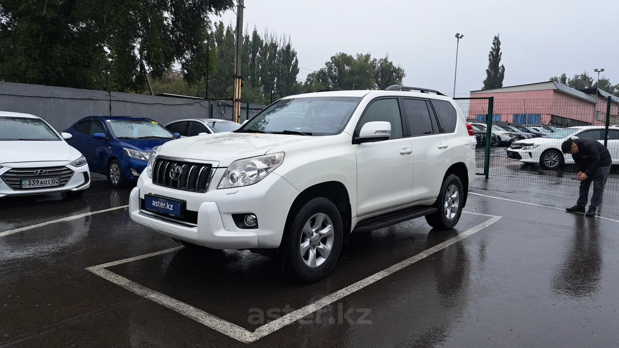 Toyota Land Cruiser Prado 2012