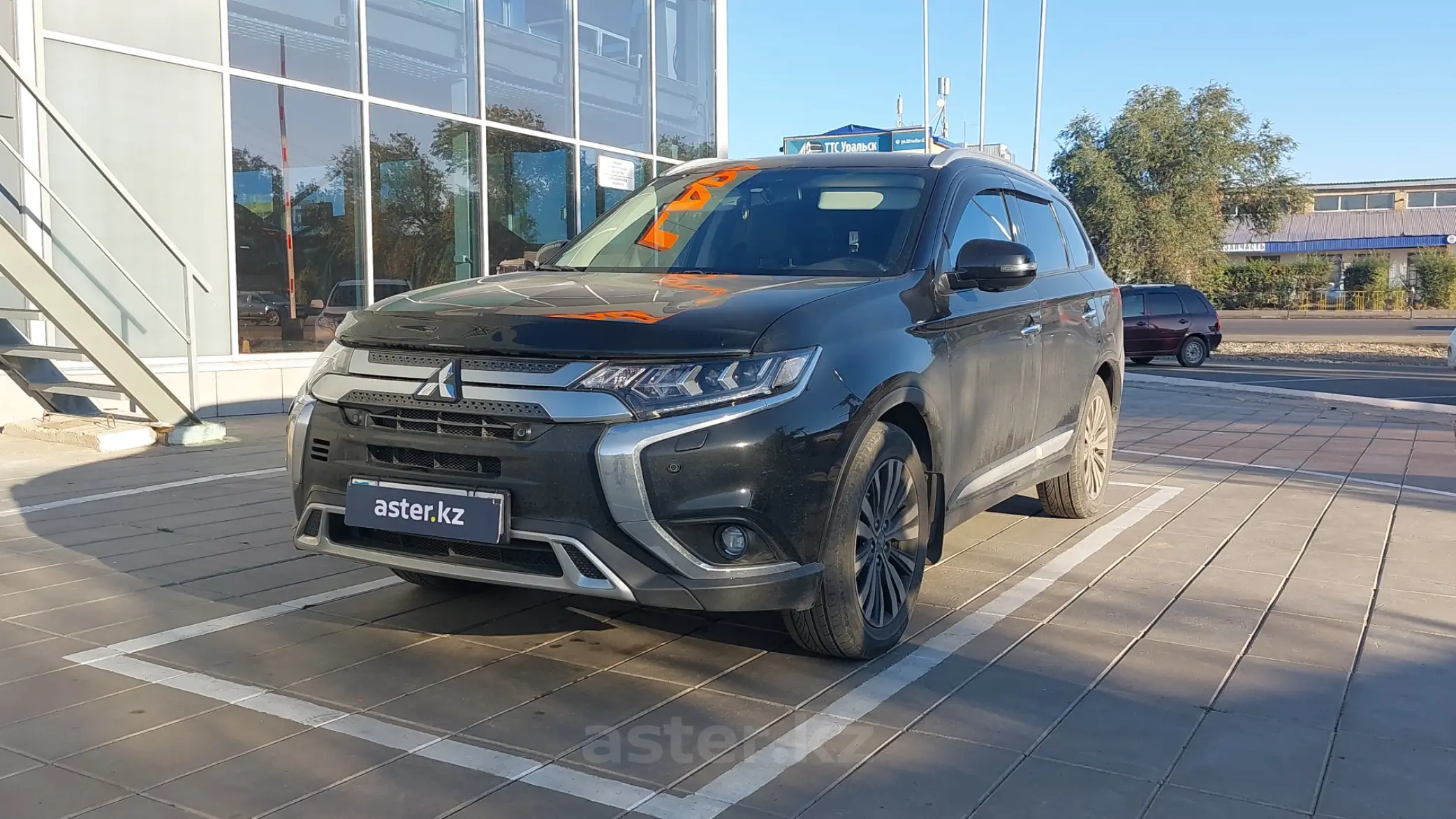 Mitsubishi Outlander 2019