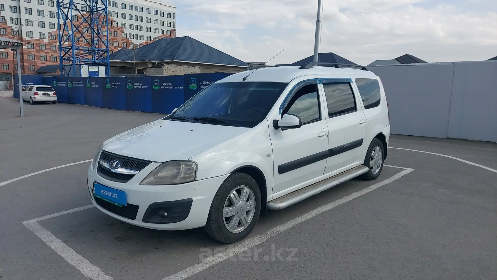 LADA (ВАЗ) Largus 2013