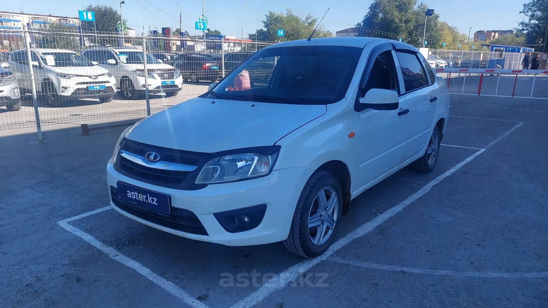 LADA (ВАЗ) Granta 2014