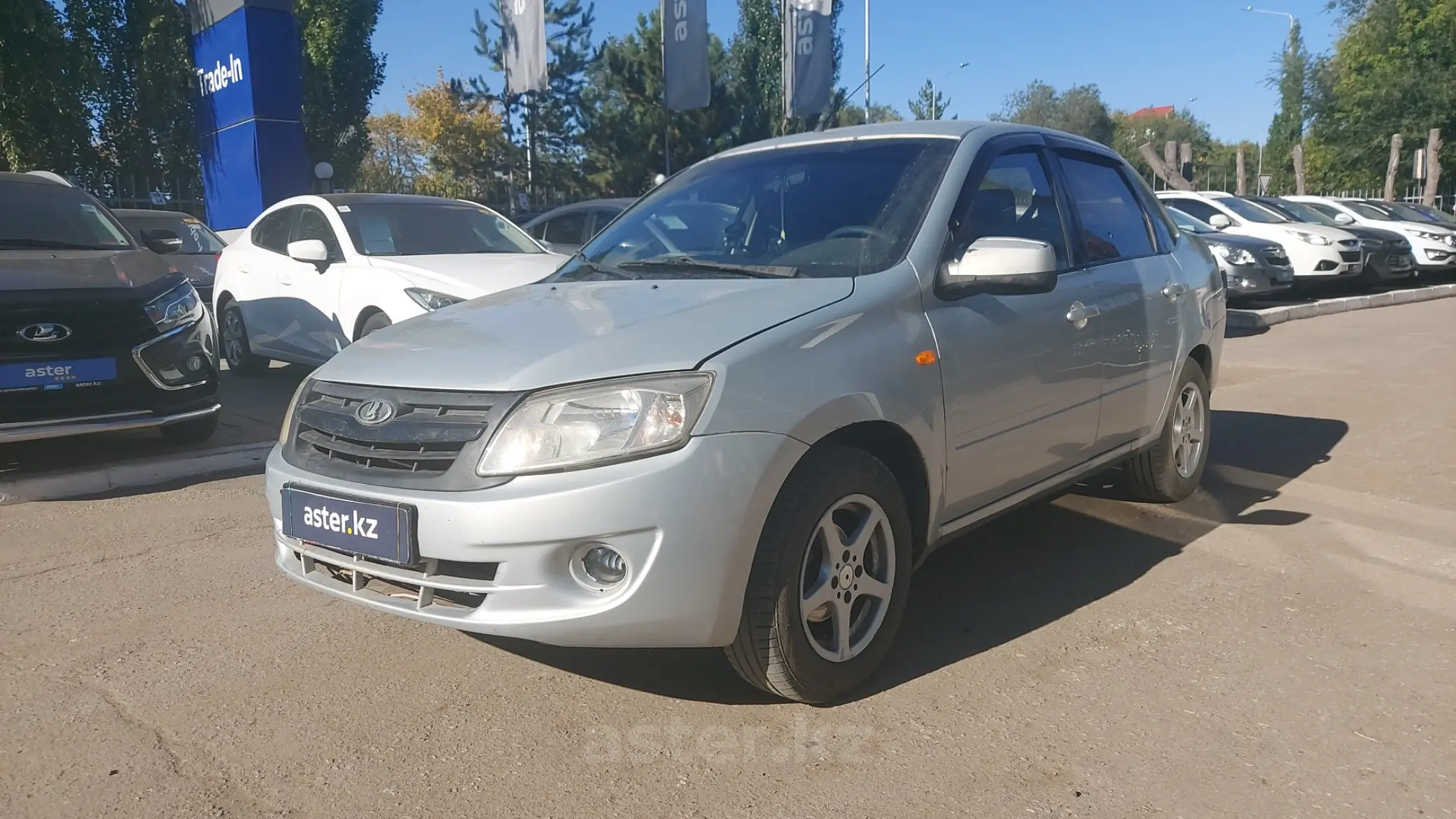 LADA (ВАЗ) Granta 2013