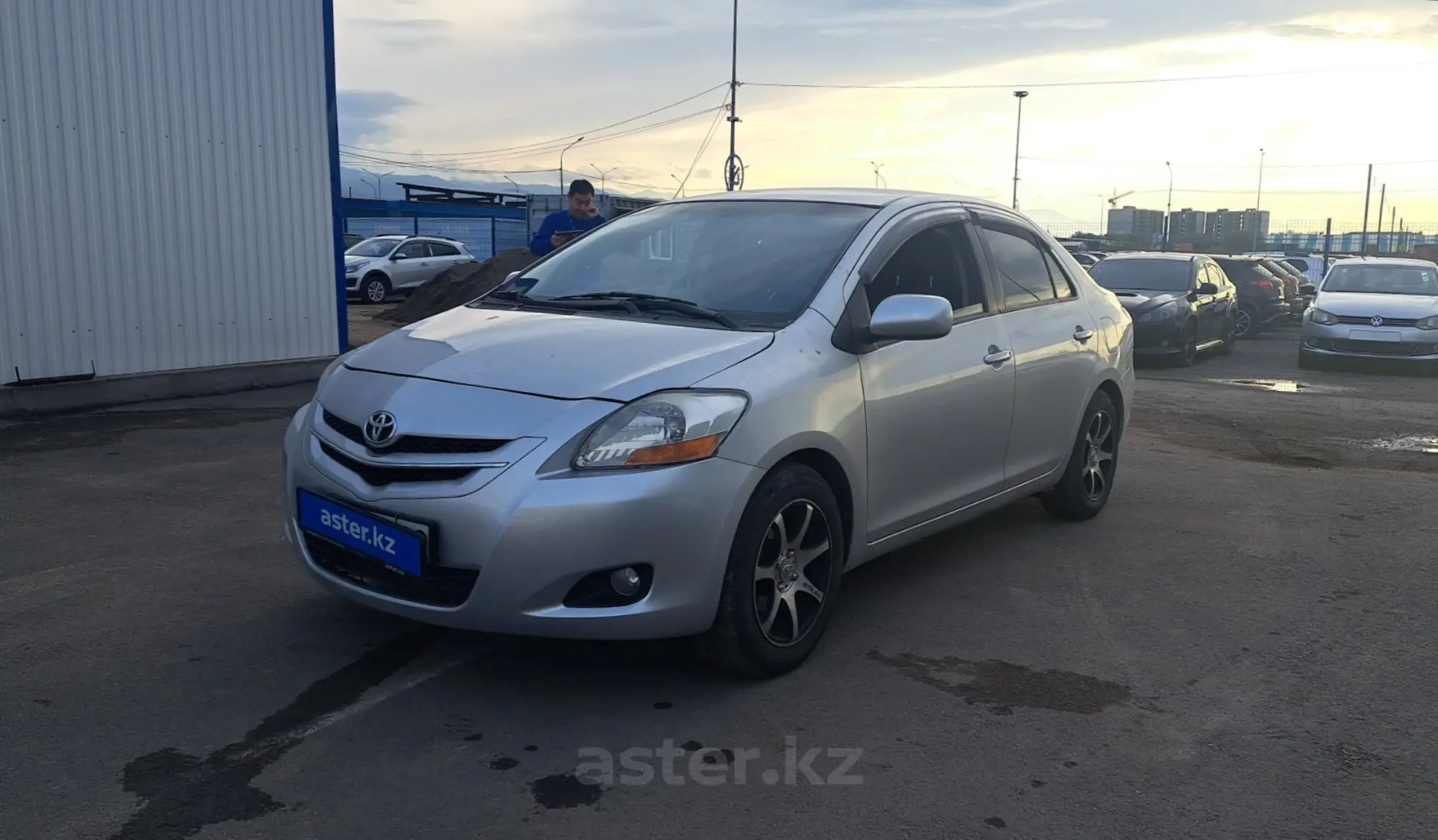 Toyota Yaris 2012