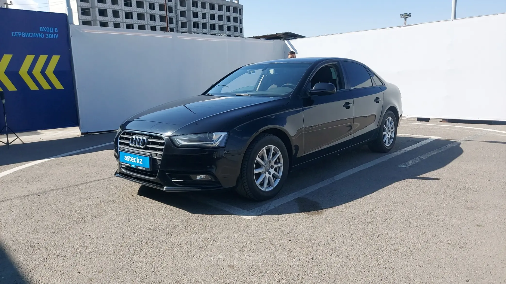 Audi A4 2014