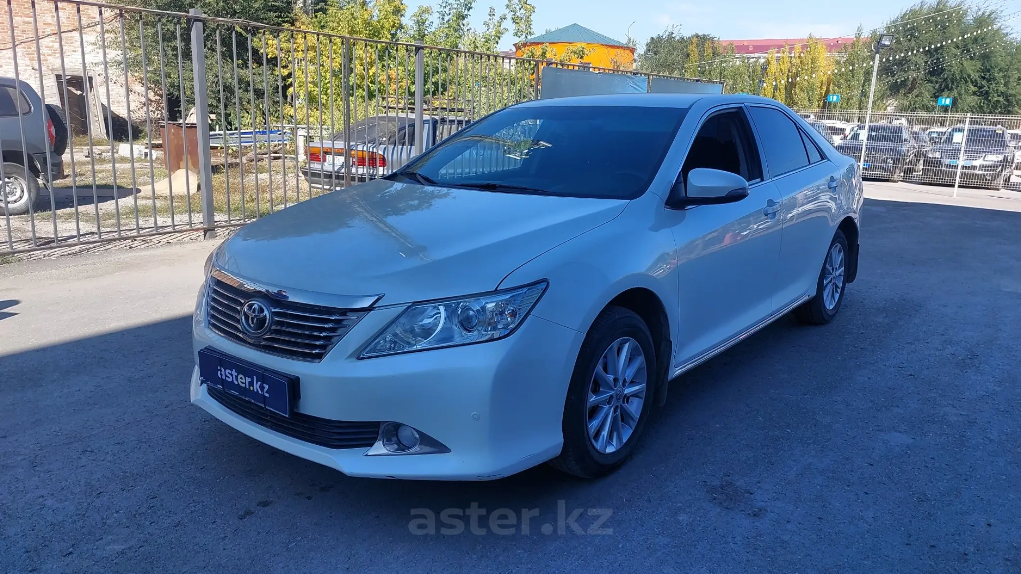 Toyota Camry 2014