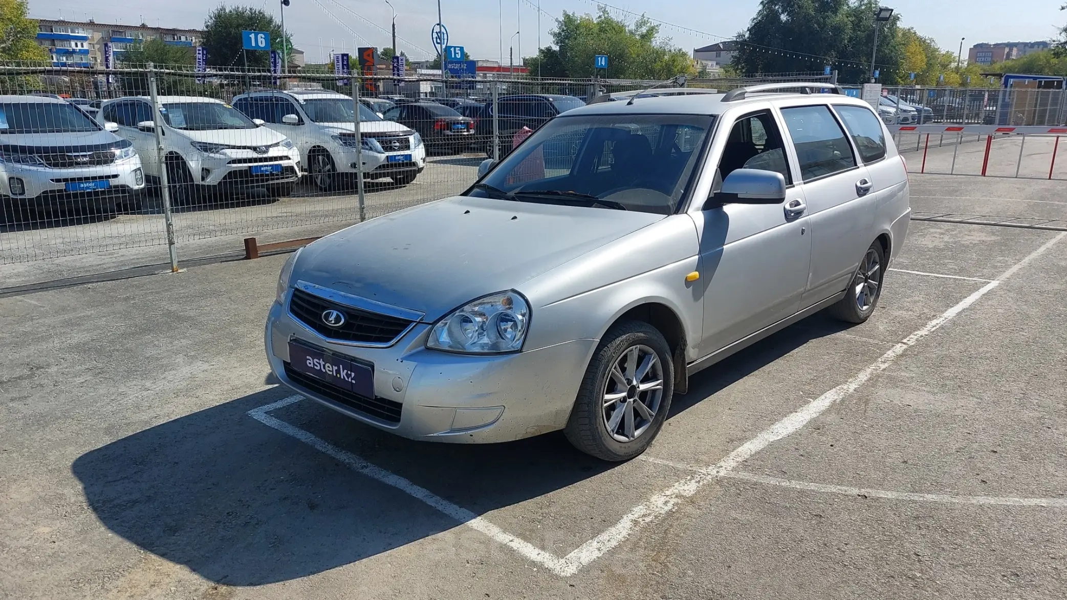 LADA (ВАЗ) Priora 2013