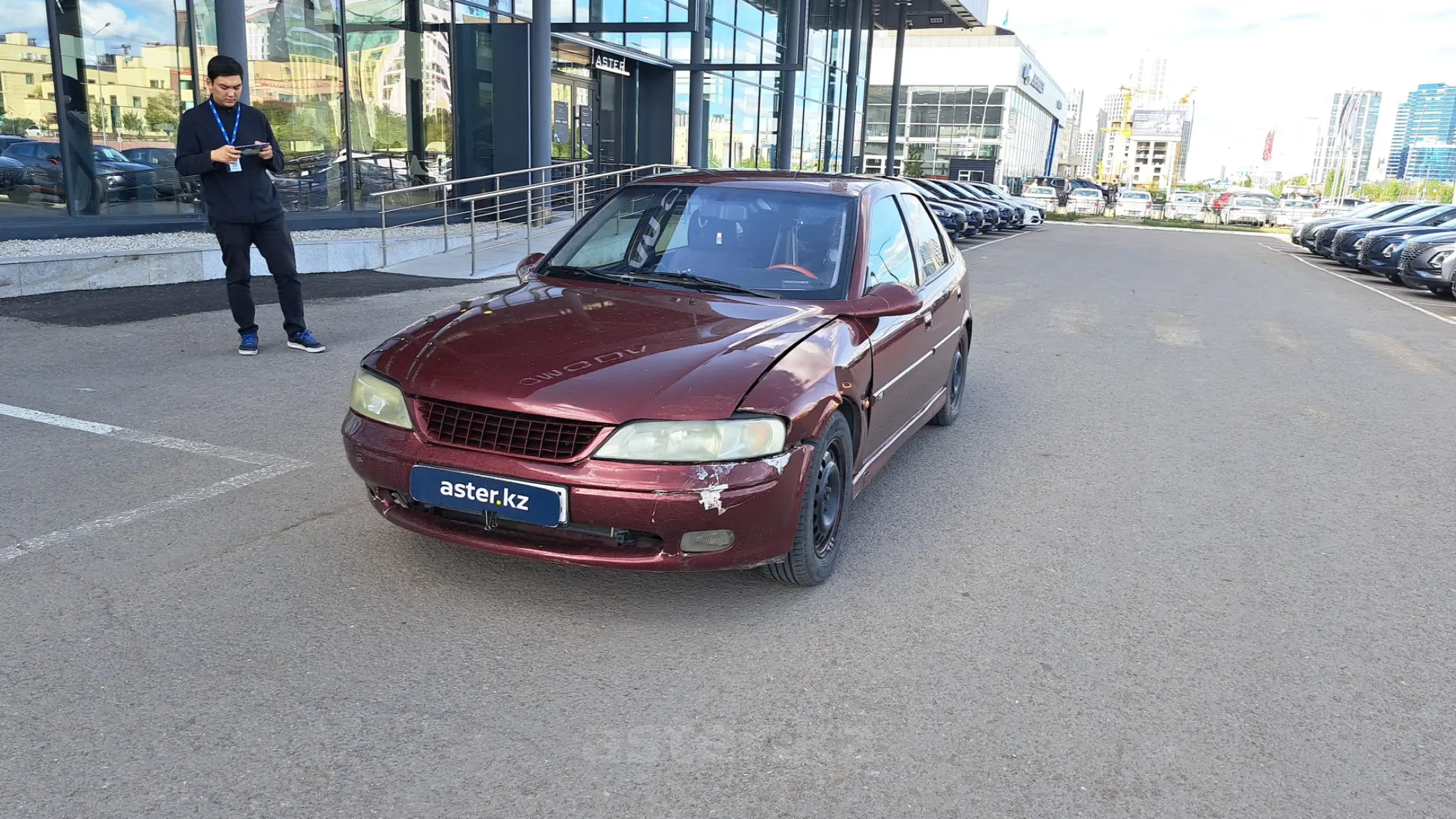 Nissan Sunny 2005