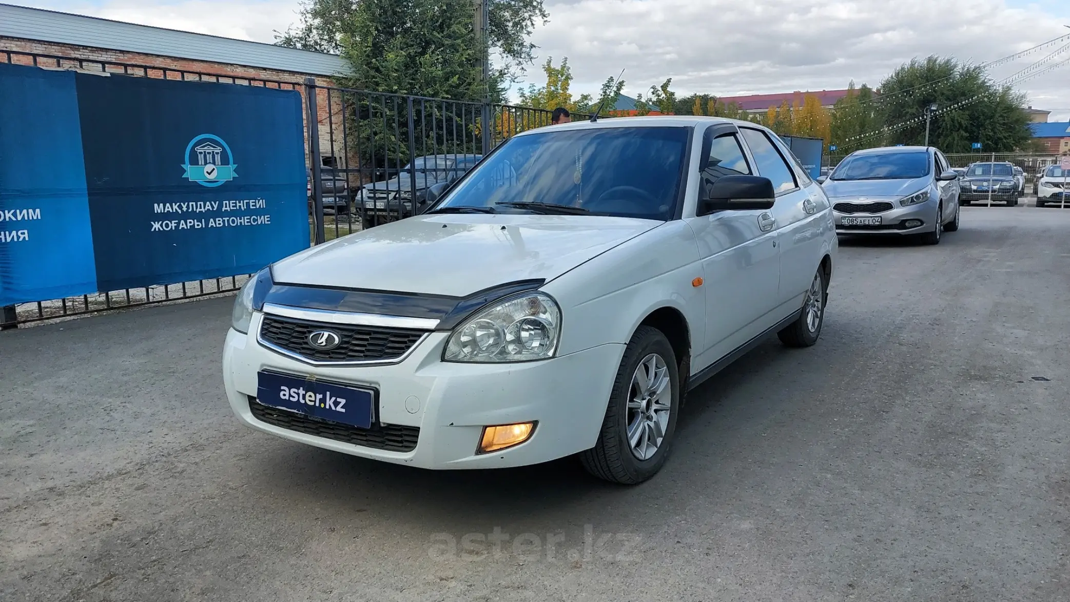 LADA (ВАЗ) Priora 2012