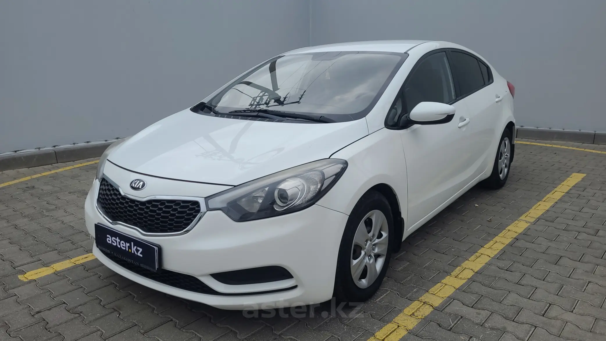 Kia Cerato 2013