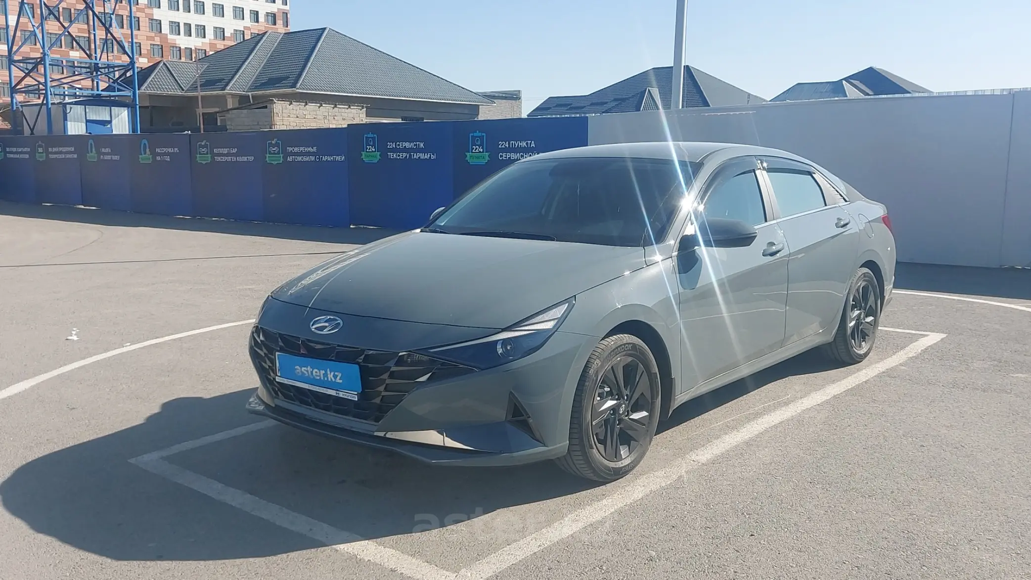 Hyundai Elantra 2022