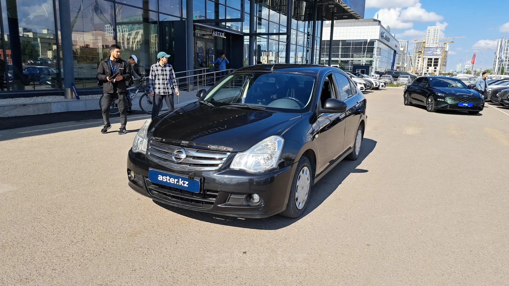 Nissan Almera 2015