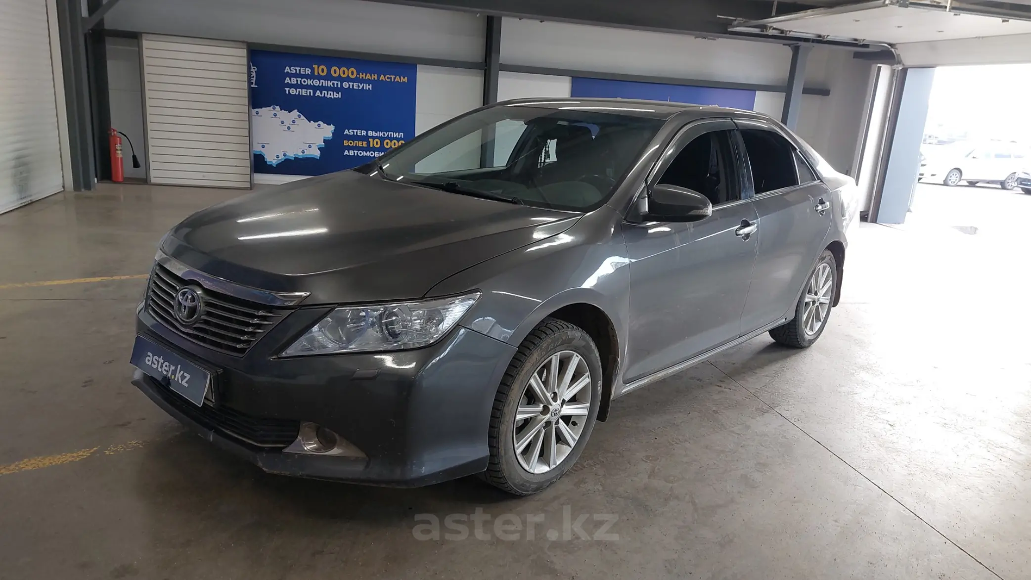 Toyota Camry 2014