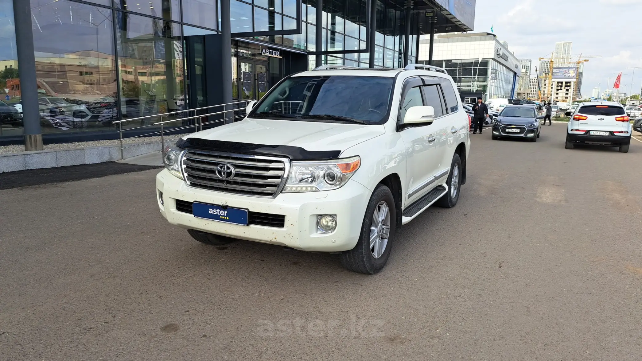 Toyota Land Cruiser 2012