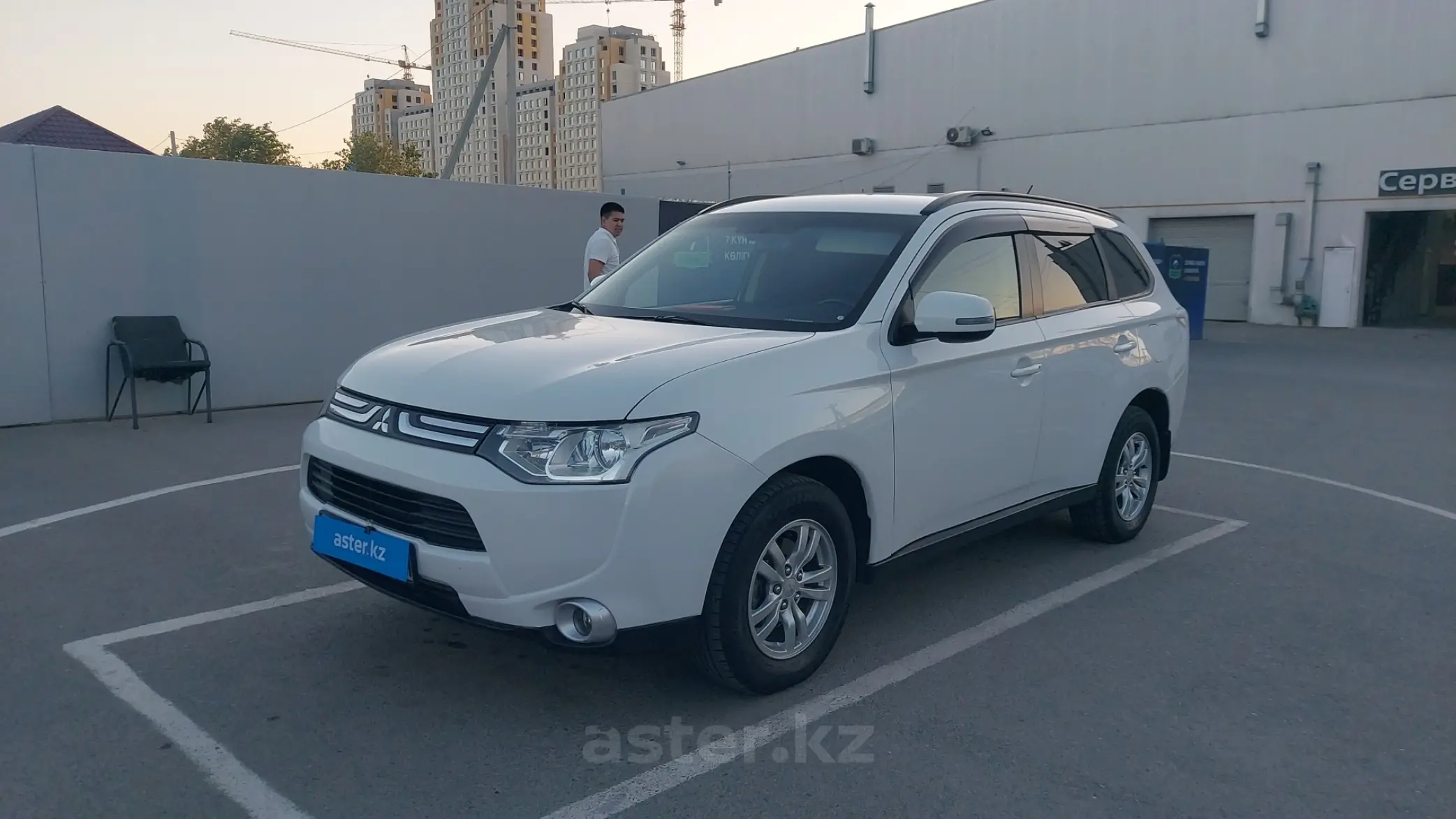 Mitsubishi Outlander 2013