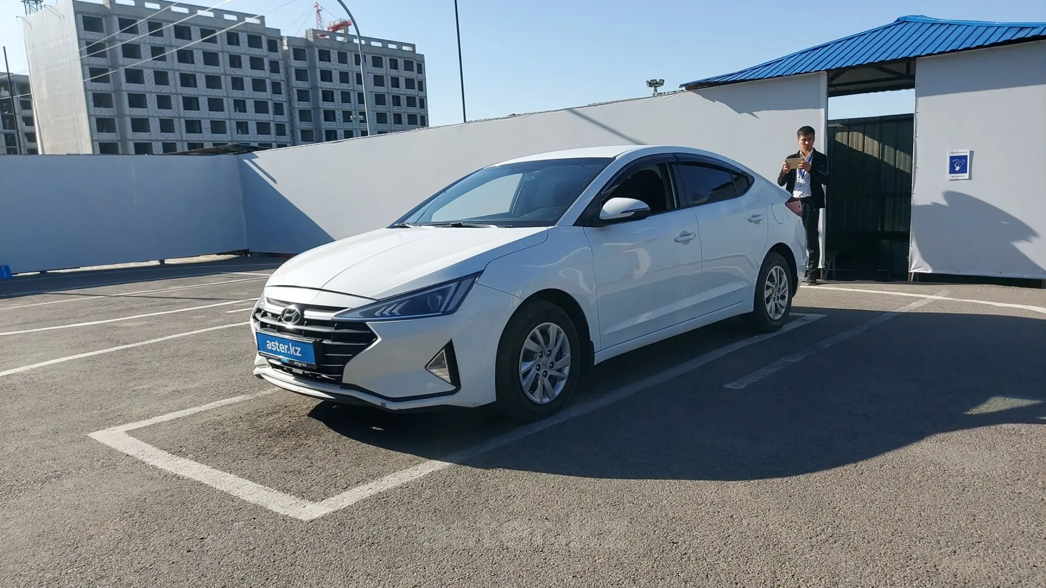 Hyundai Elantra 2019