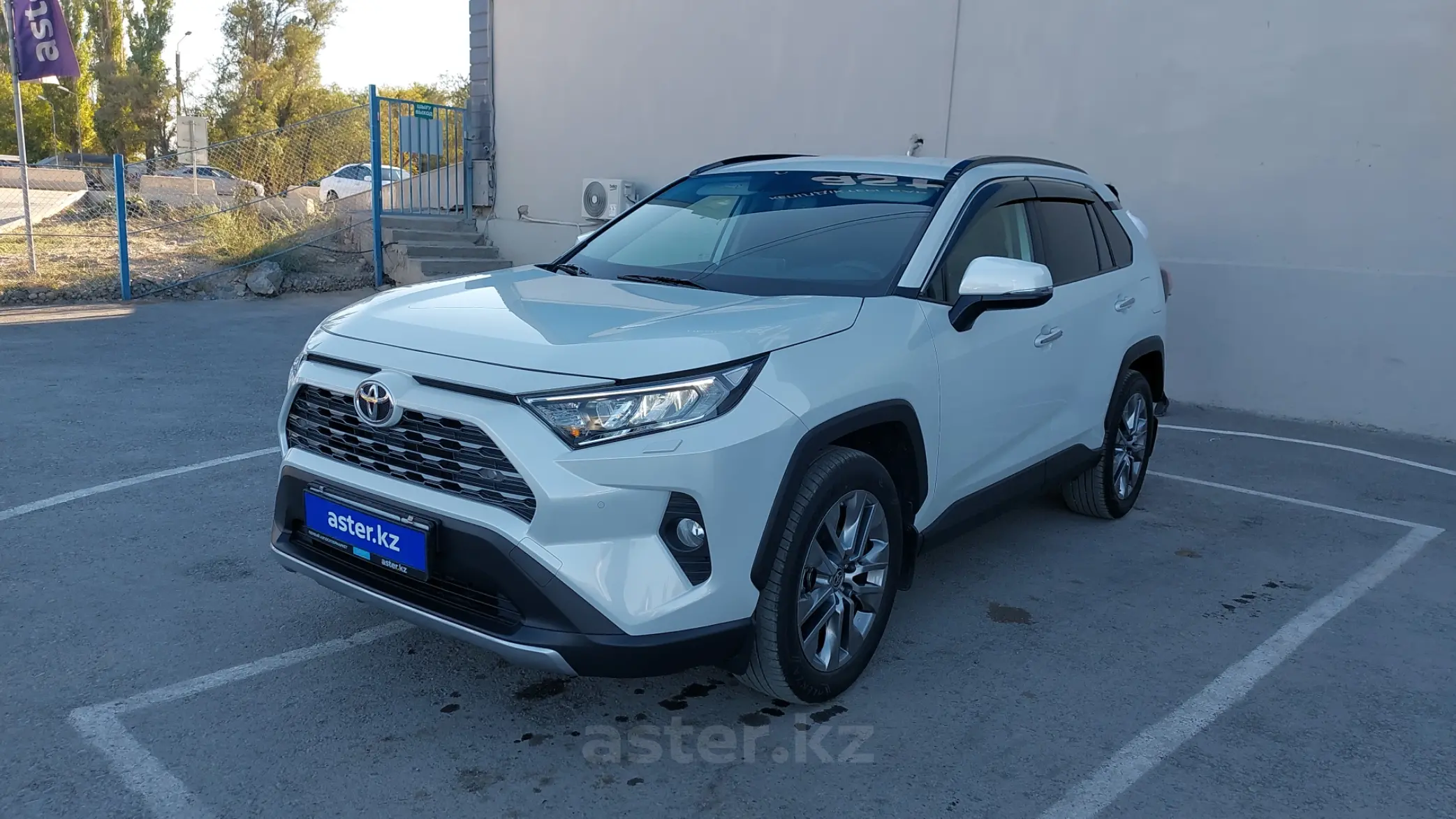 Toyota RAV4 2019