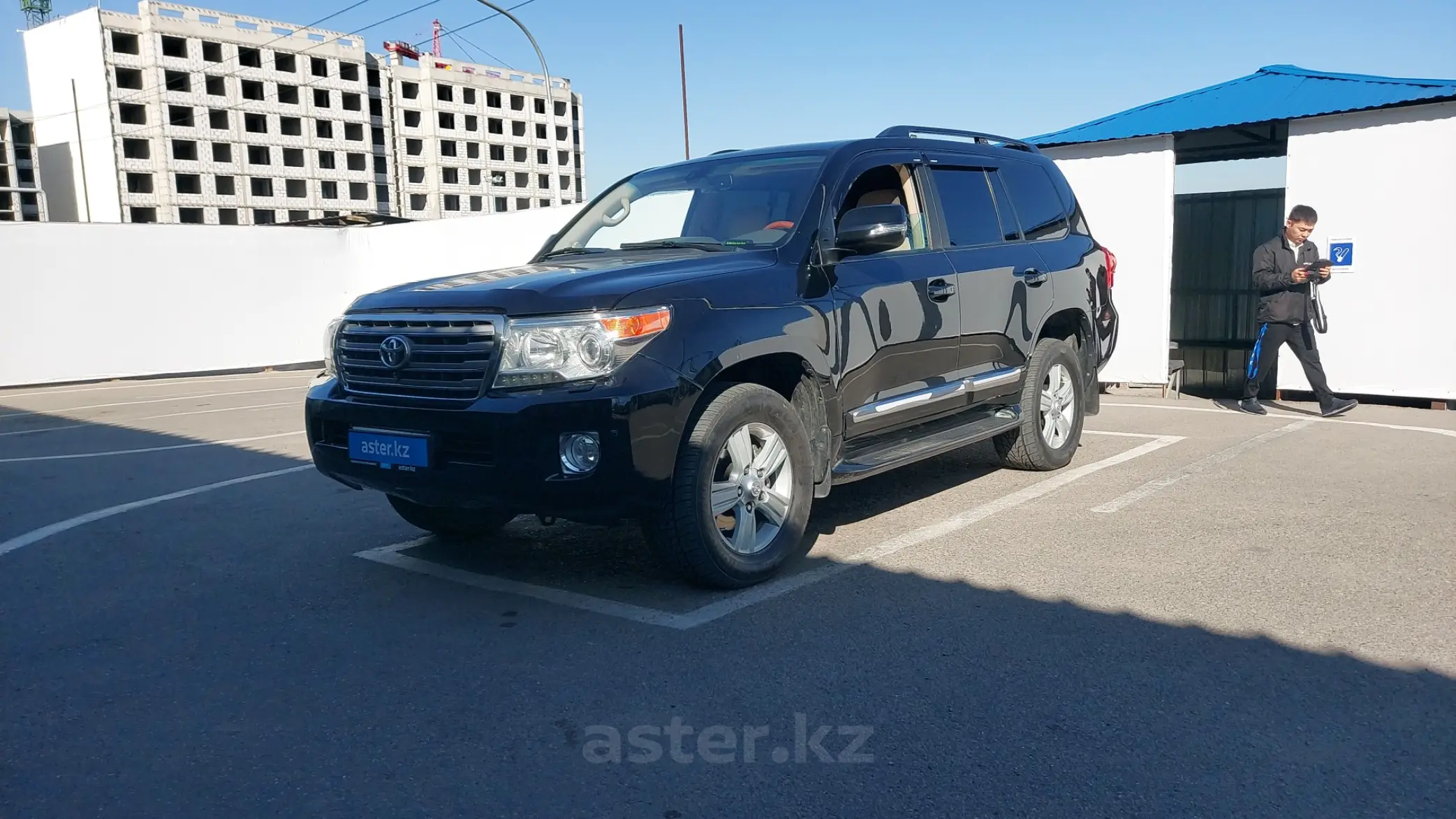 Toyota Land Cruiser 2014