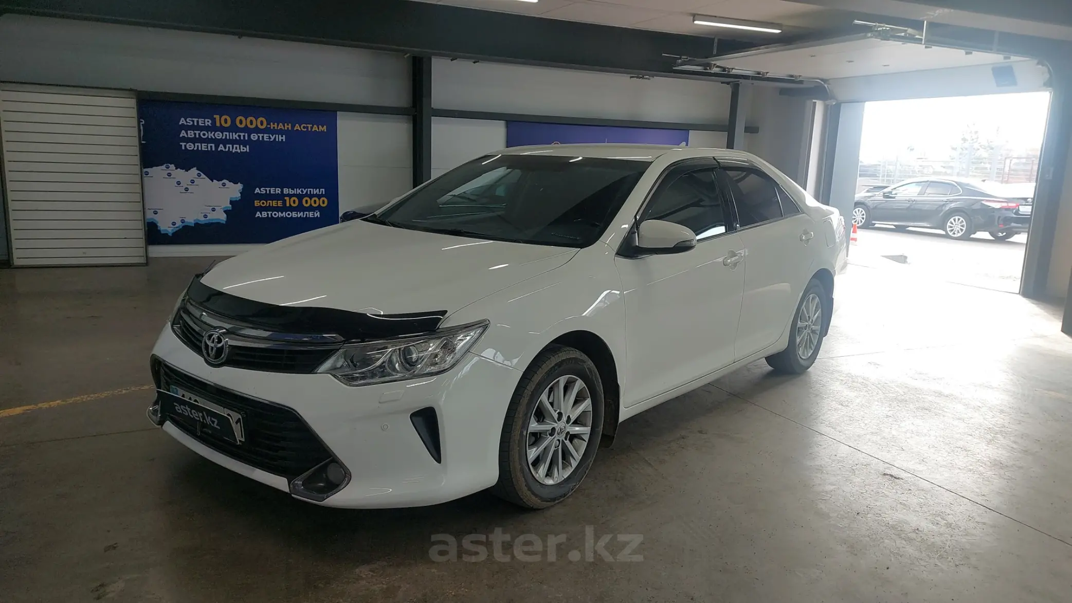 Toyota Camry 2015