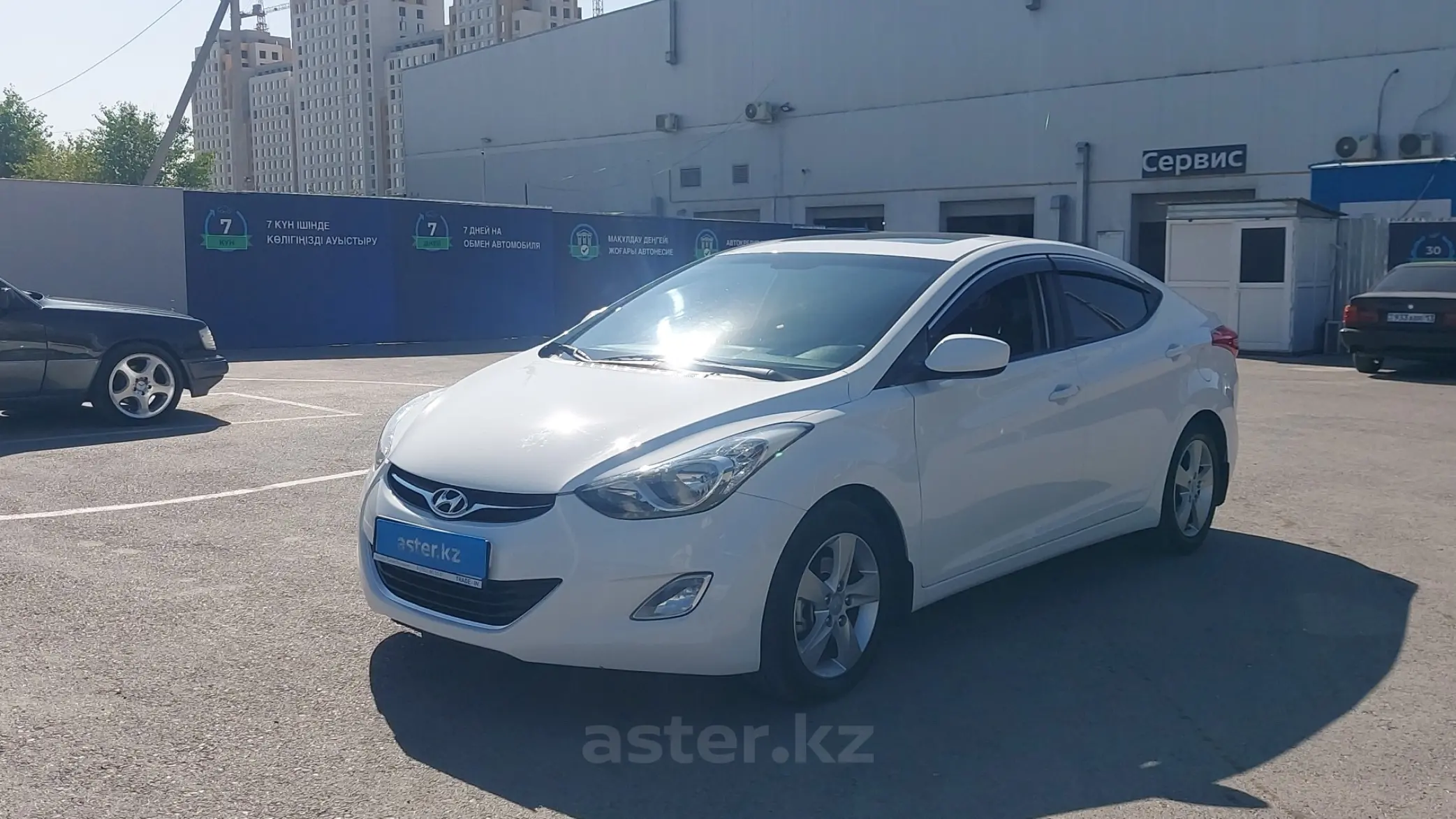 Hyundai Elantra 2013