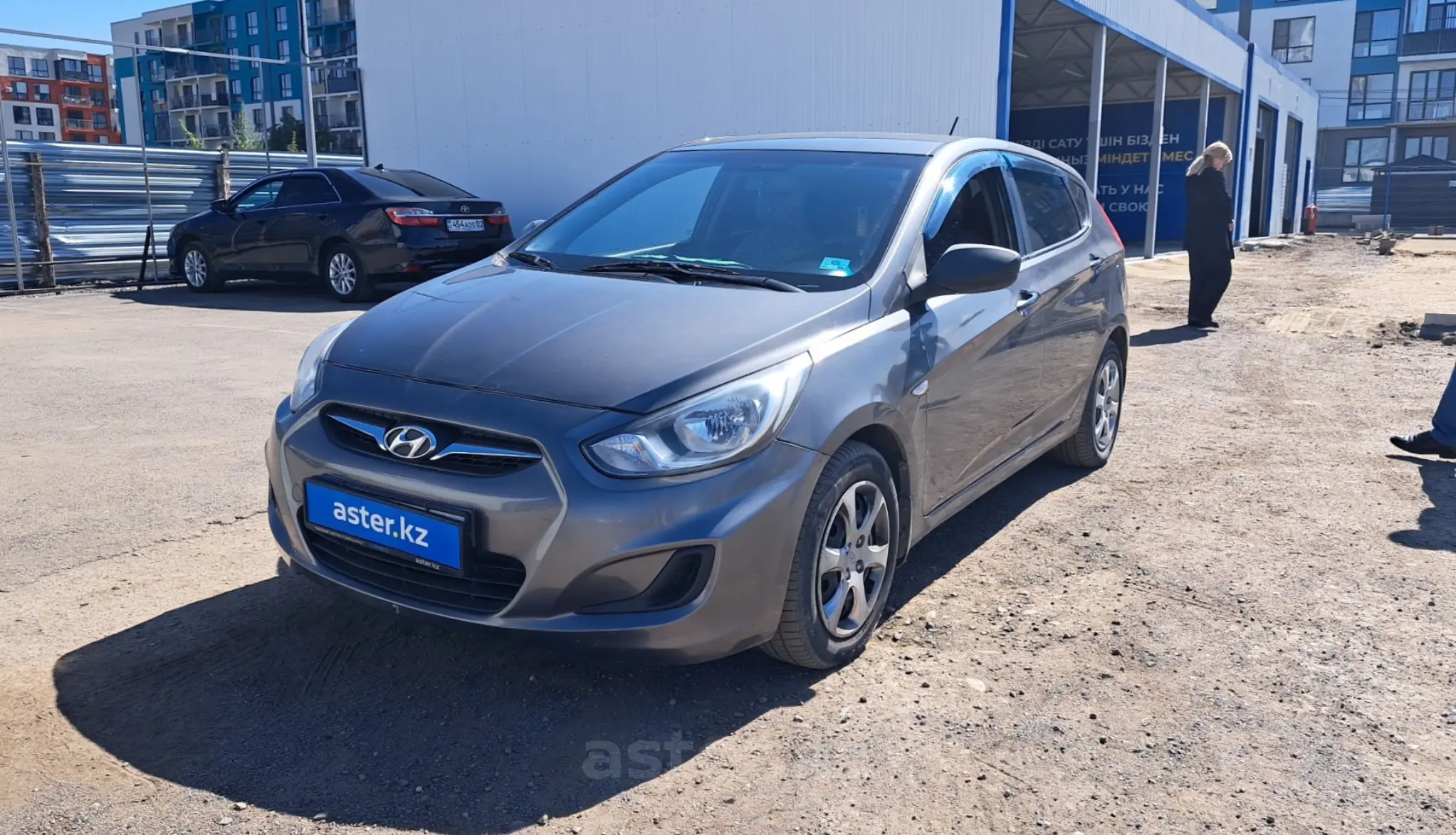 Hyundai Accent 2012