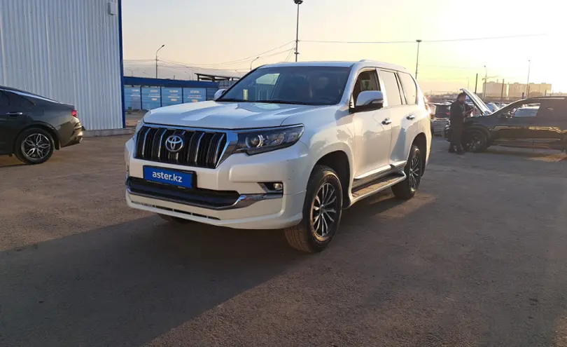Toyota Land Cruiser Prado 2021 года за 27 000 000 тг. в Алматы