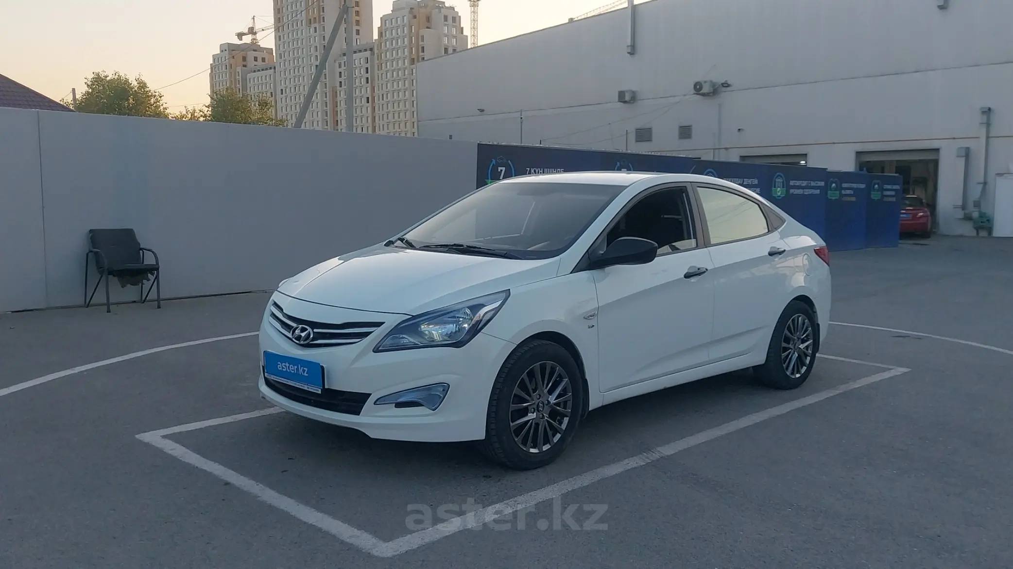 Hyundai Accent 2015