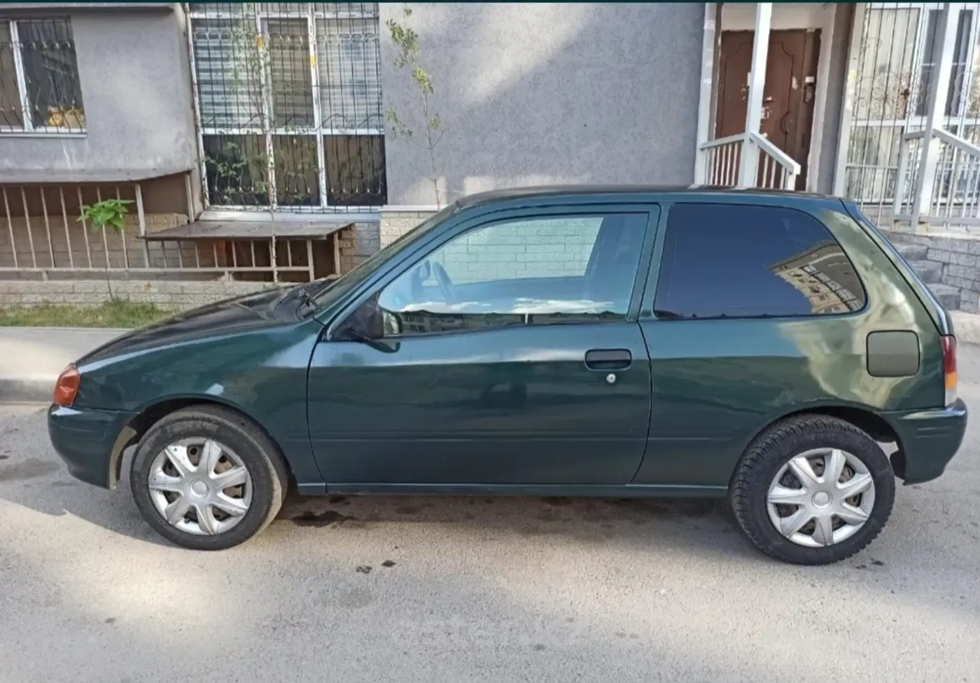 Toyota Starlet 1996