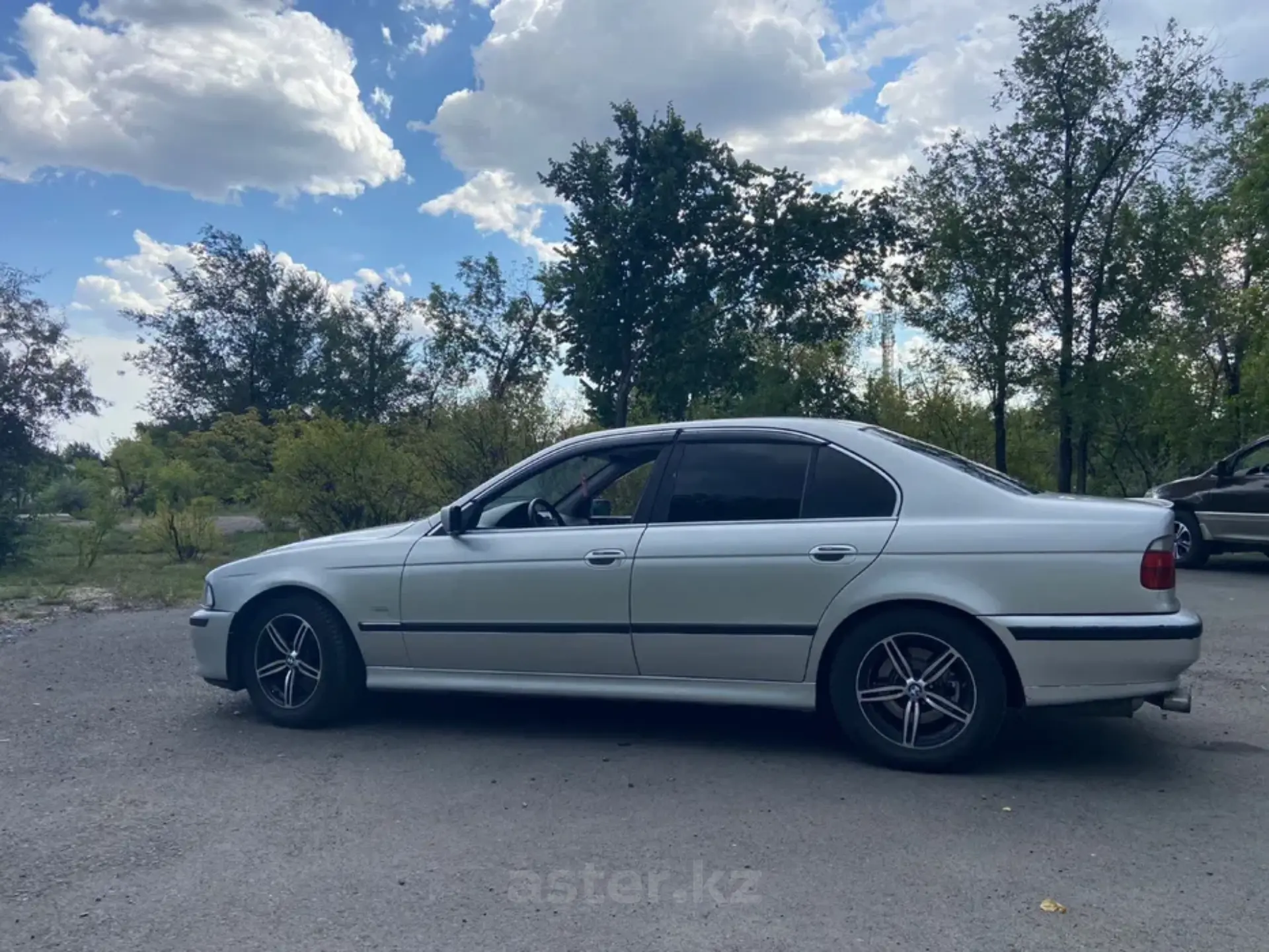 BMW 5 серии 1996