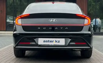 Hyundai Sonata 2022 года за 15 290 000 тг. в Алматы