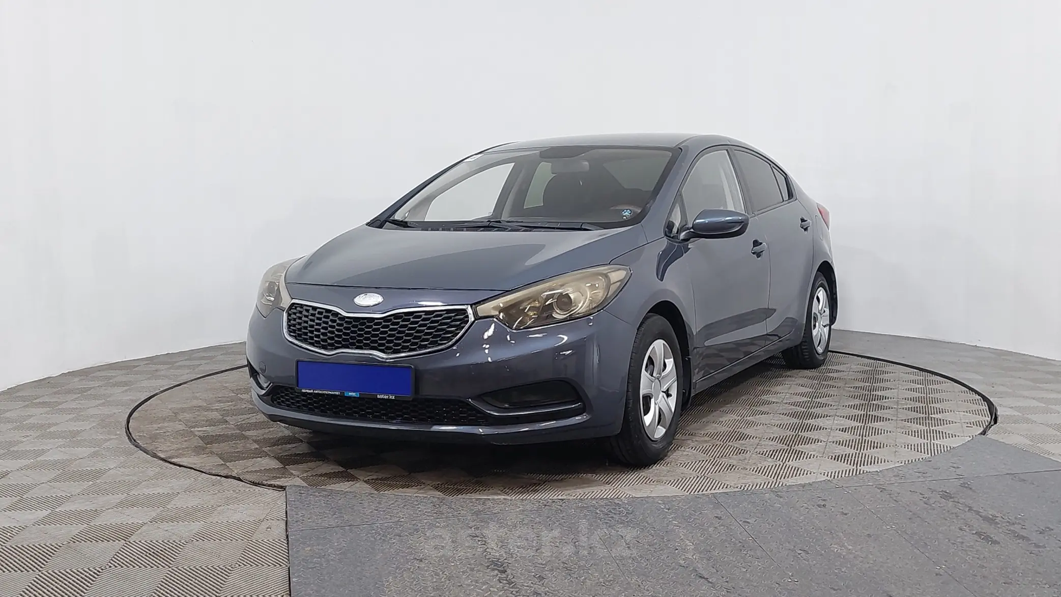 Kia Cerato 2013